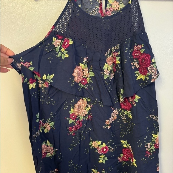 0424-24 Torrid Tank - Picture 2 of 3